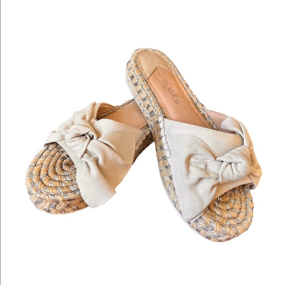 EUC J/Slides White Bow Ritsy Leather Slide - Picture 6 of 9